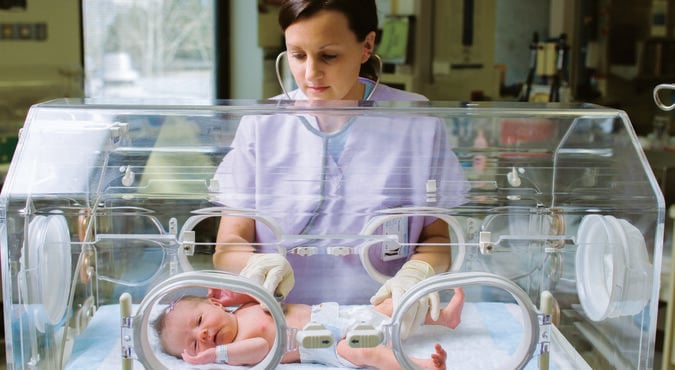 Los bebés prematuros son más vulnerables infecciones graves por el virus respiratorio sincitial Respiratorio. ¿Por qué?